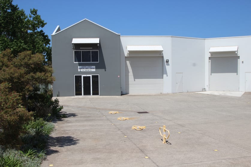 Click to view all images 4/31 Sunset Avenue Warilla NSW 2528 - Image 1