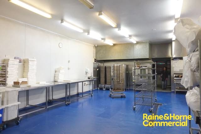 Click to view all images 20 Fitzroy Street Marrickville NSW 2204 - Image 2