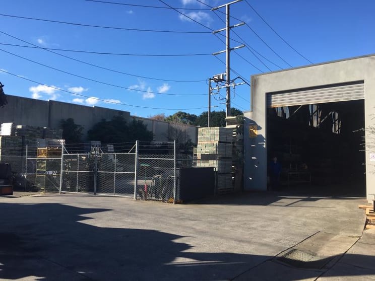 Unit  2/100 New Street Ringwood VIC 3134 - Image 1