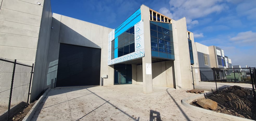 Click to view all images 1/1 Katz Way Somerton VIC 3062 - Image 2