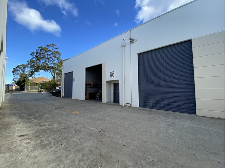 Click to view all images 15/13-15 Burns Road Heathcote NSW 2233 - Image 1