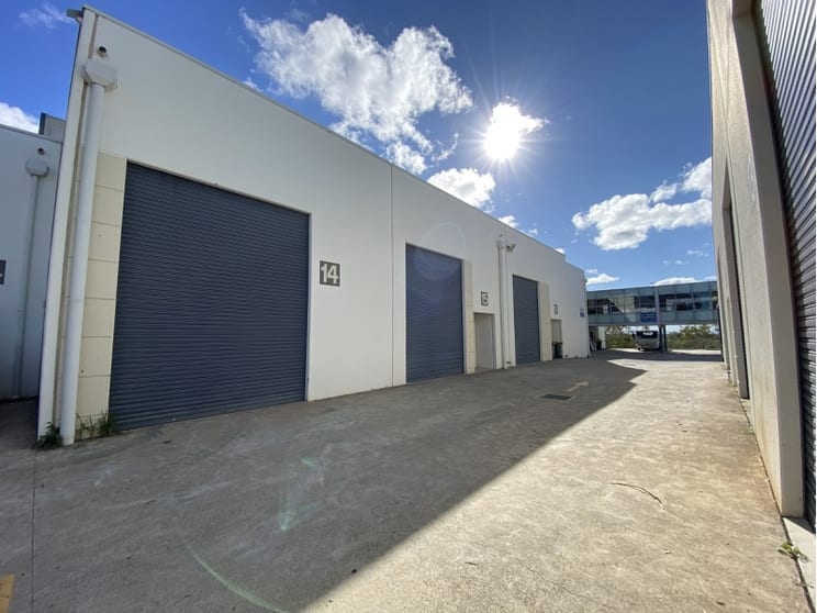 Click to view all images 15/13-15 Burns Road Heathcote NSW 2233 - Image 2