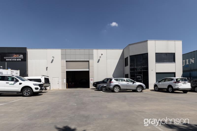 7 Lieber Grove Carrum Downs VIC 3201 - Image 1