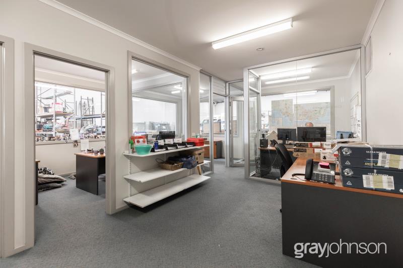 7 Lieber Grove Carrum Downs VIC 3201 - Image 2