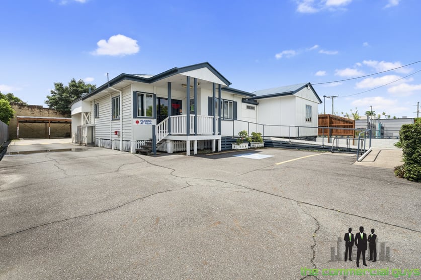 Click to view all images 5 East St Caboolture QLD 4510 - Image 1