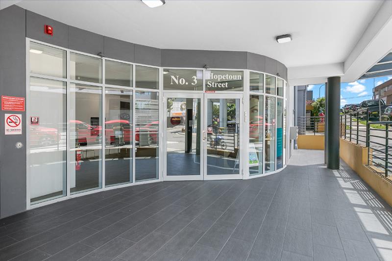 Click to view all images Level 1 Suite 2/3 Hopetoun Street Charlestown NSW 2290 - Image 3