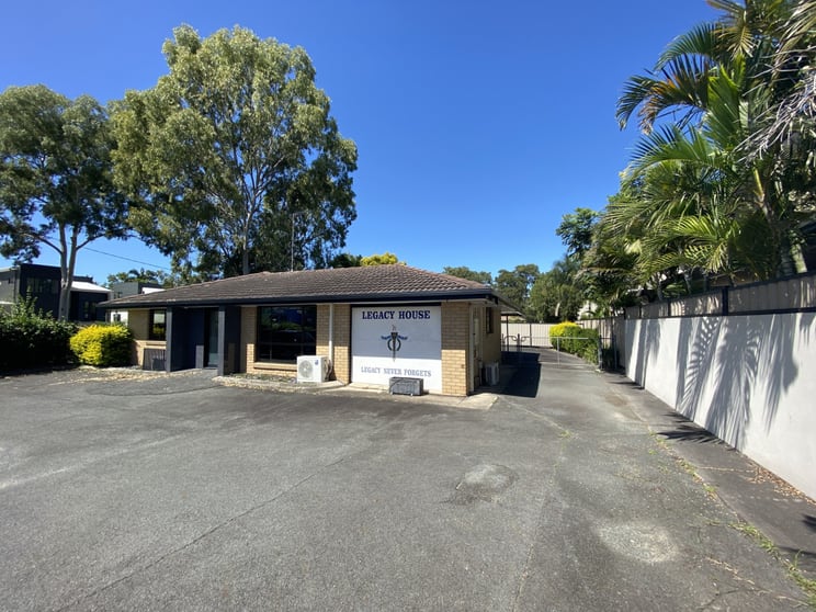 Click to view all images 204 Nerang Street Southport QLD 4215 - Image 3