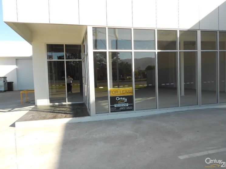 Click to view all images 359 Yaamba Road Park Avenue QLD 4701 - Image 3