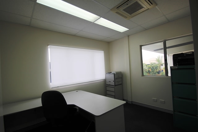 Click to view all images 2/15 Hook Street Capalaba QLD 4157 - Image 3