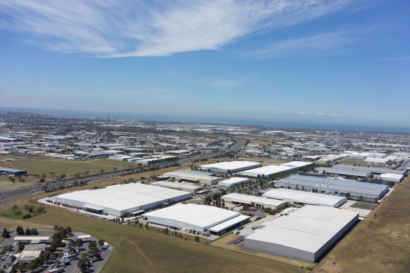Click to view all images 70 Park West Drive Derrimut VIC 3026 - Image 2