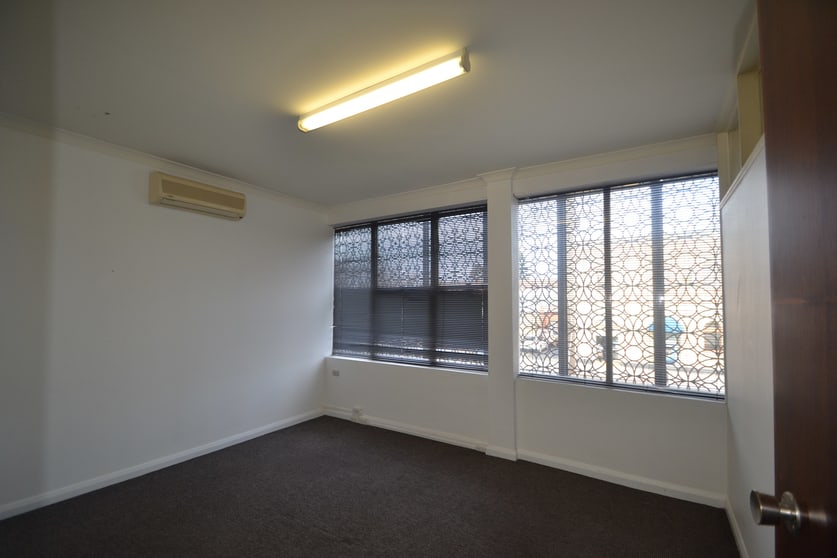 235 Anstruther Street Echuca VIC 3564 - Image 2