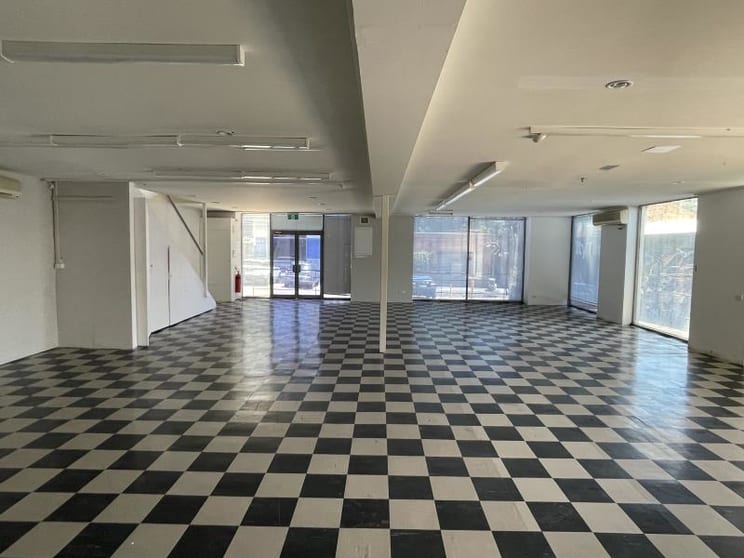 Whole/Unit 3 - 186 York Street South Melbourne VIC 3205 - Image 2