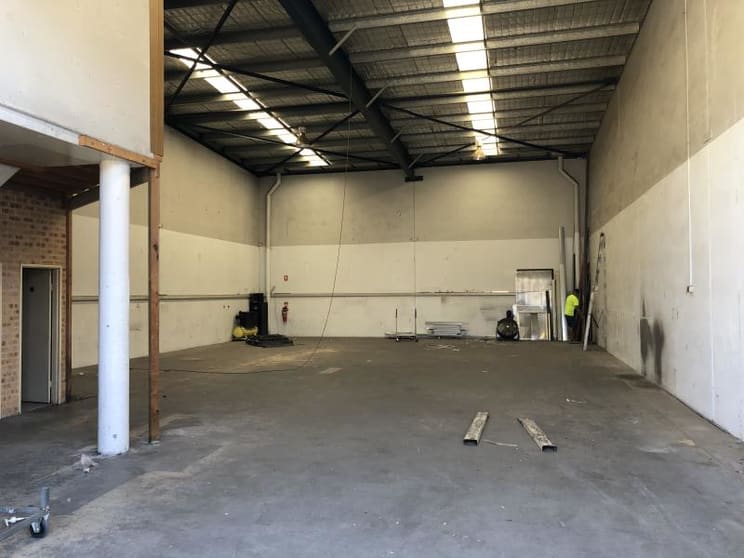 Unit 7/16-18 Barry Road Chipping Norton NSW 2170 - Image 2