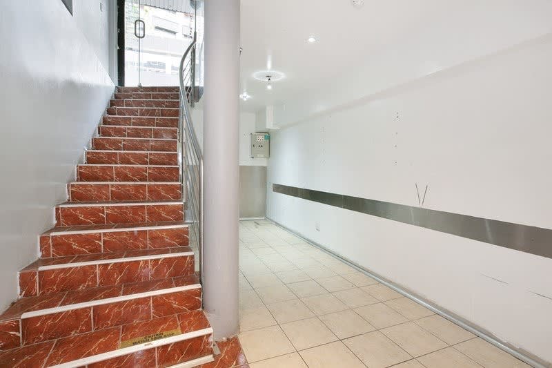 Click to view all images Level Lower Garo/72A Darlinghurst Road Potts Point NSW 2011 - Image 3