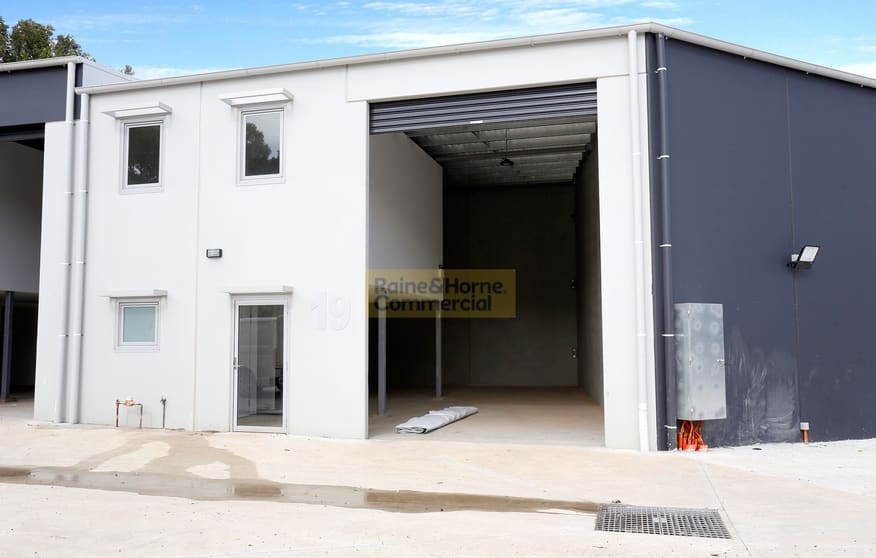 Click to view all images 16/22 Anzac Street Greenacre NSW 2190 - Image 3