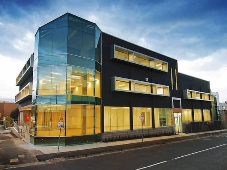 Click to view all images 6/207-211 Buckley Street Essendon VIC 3040 - Image 1