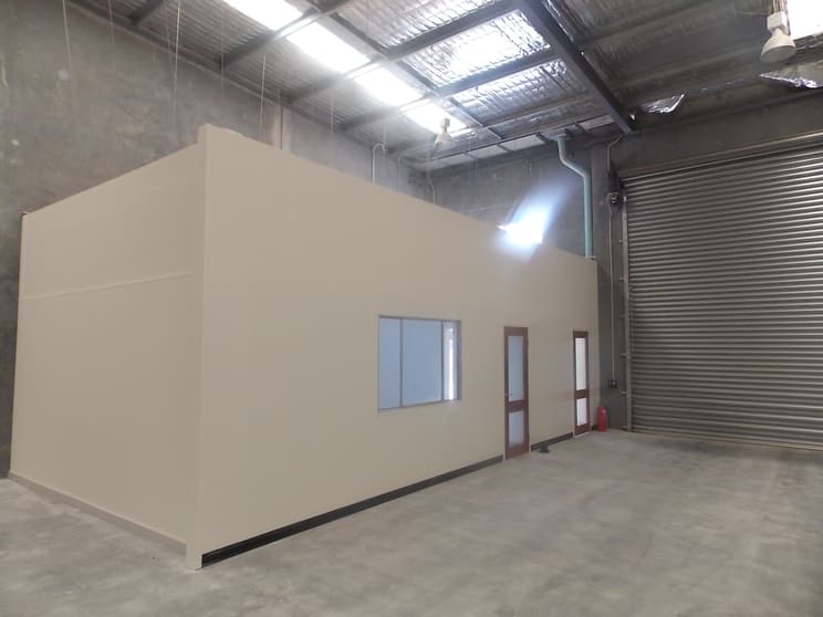 Click to view all images 5/15 Yampi Way Willetton WA 6155 - Image 2