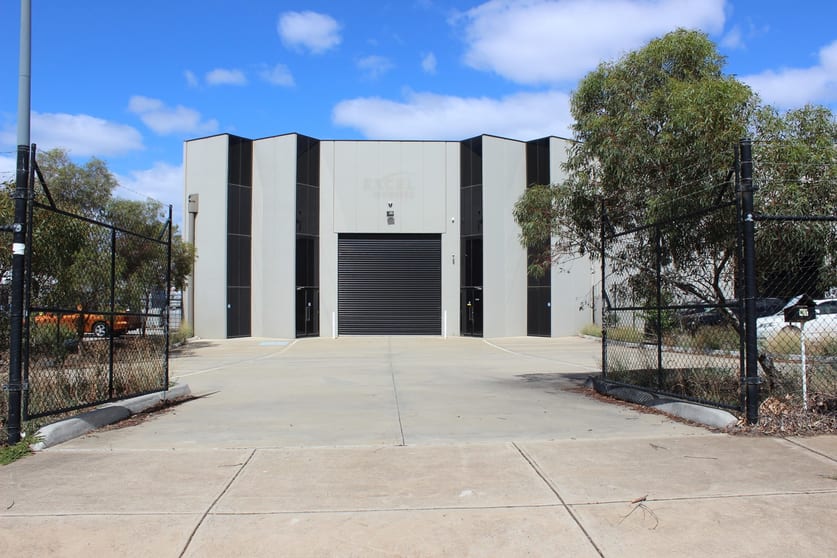 Click to view all images 41 Derrimut Drive Derrimut VIC 3026 - Image 1