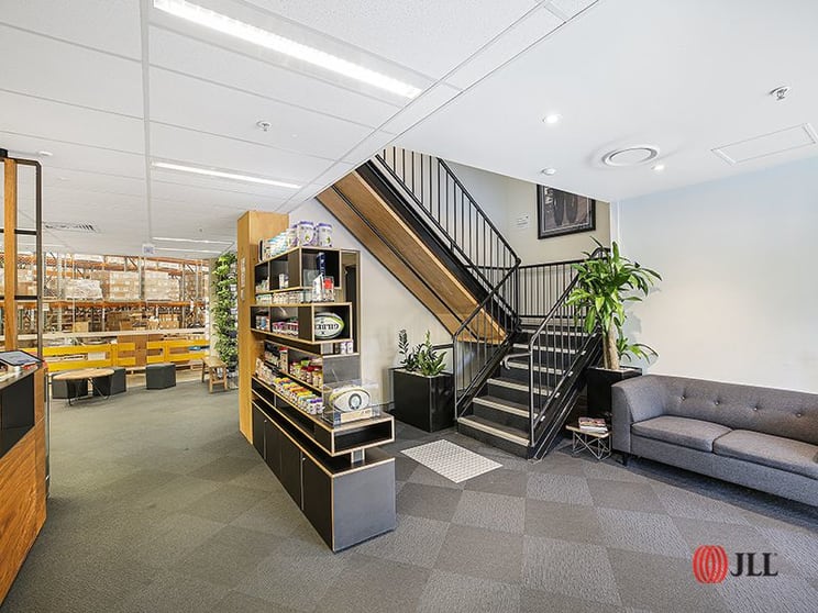Click to view all images 1 - 1A Hale Street Botany NSW 2019 - Image 3