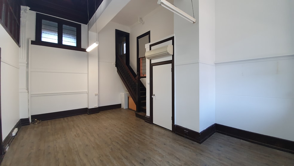 Click to view all images 1/22 Woodlark Street Lismore NSW 2480 - Image 3