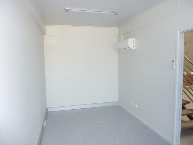 Click to view all images 3/21 Enterprise Street Cleveland QLD 4163 - Image 2