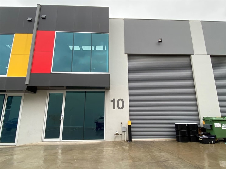 Click to view all images 10/11-13 Northpark Drive Somerton VIC 3062 - Image 1
