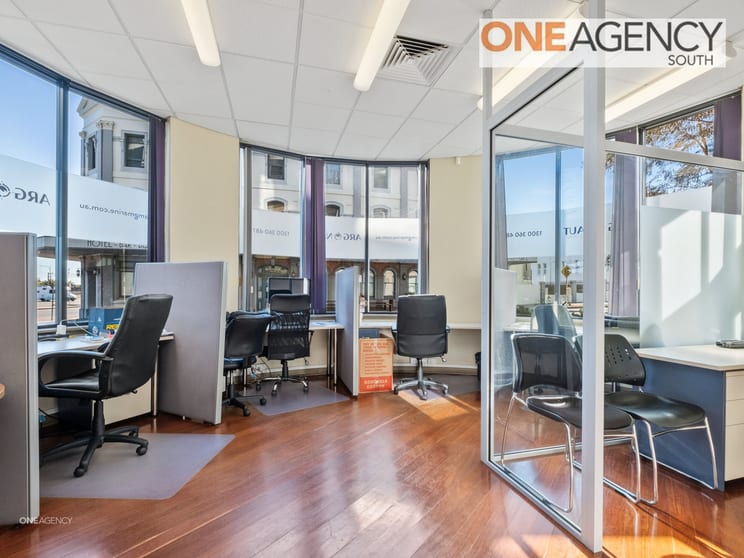 Click to view all images 72 Elder Place Fremantle WA 6160 - Image 3
