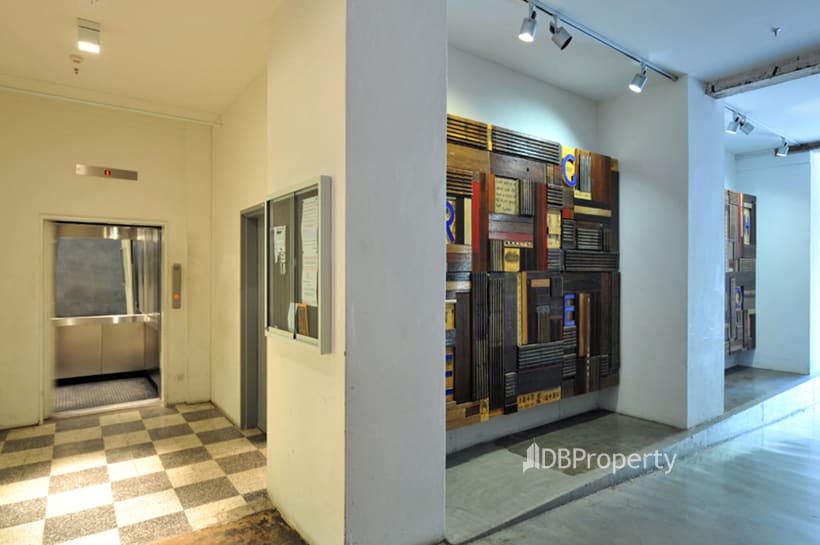 Click to view all images 103/59 Great Buckingham St Surry Hills NSW 2010 - Image 2