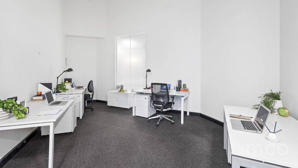 Click to view all images Suite 804/1 Queens Road Melbourne 3004 VIC 3004 - Image 2
