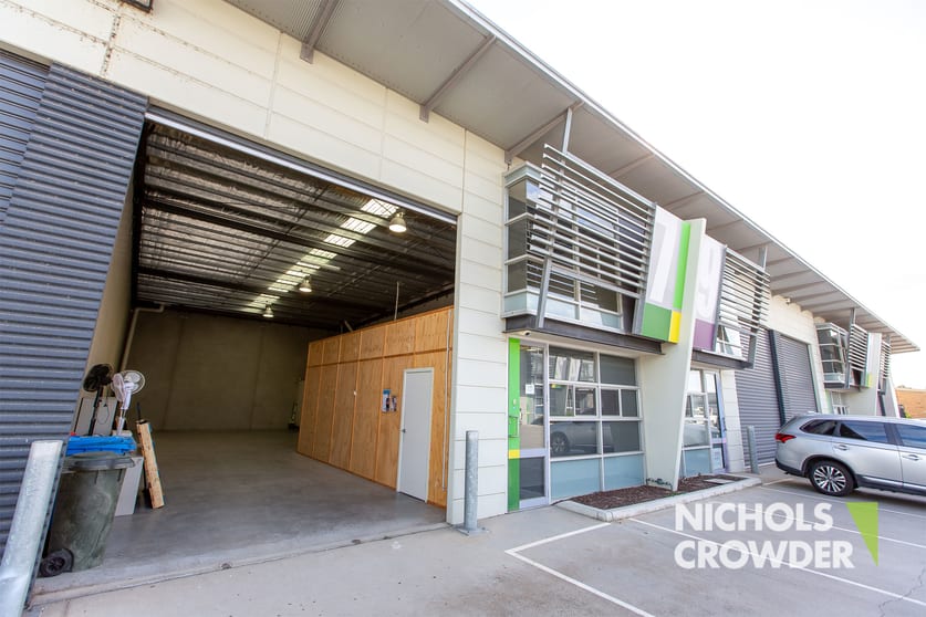 Click to view all images 7/73 Tulip Street Cheltenham VIC 3192 - Image 3