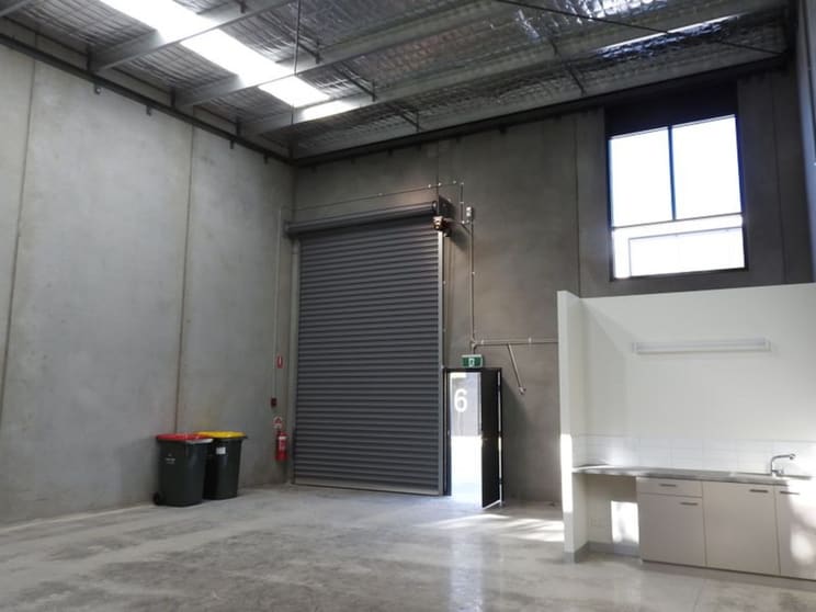 Click to view all images 14/337 Bay Road Cheltenham VIC 3192 - Image 3