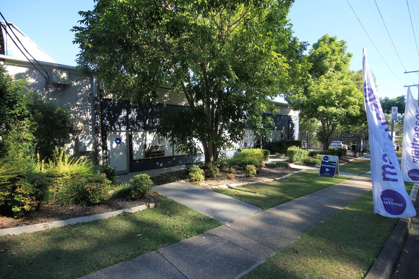 Click to view all images 1/6 Jones Road Capalaba QLD 4157 - Image 2