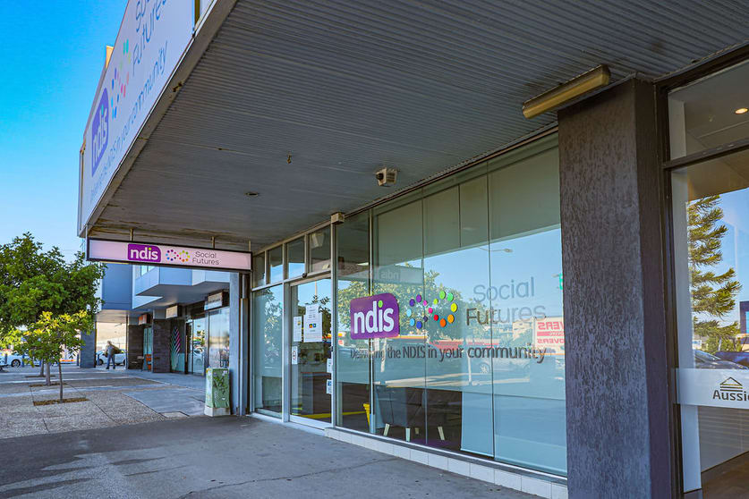 Click to view all images 4/71-73 Wharf Street Tweed Heads NSW 2485 - Image 1