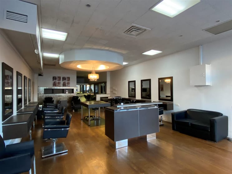 Click to view all images 237 Melville Road Brunswick West VIC 3055 - Image 3