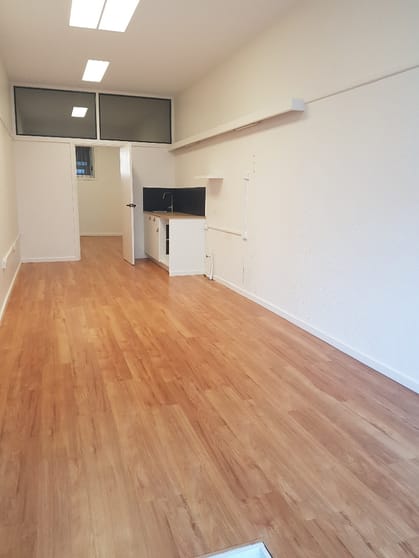 Click to view all images 1/81a Wentworth Street Port Kembla NSW 2505 - Image 3