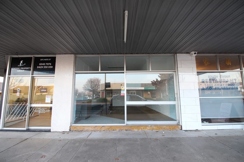 Click to view all images 1073 Mate Street North Albury NSW 2640 - Image 2