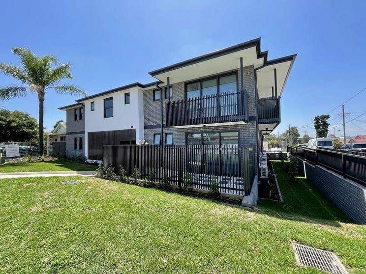 Click to view all images 111 Woodville Rd Granville NSW 2142 - Image 1