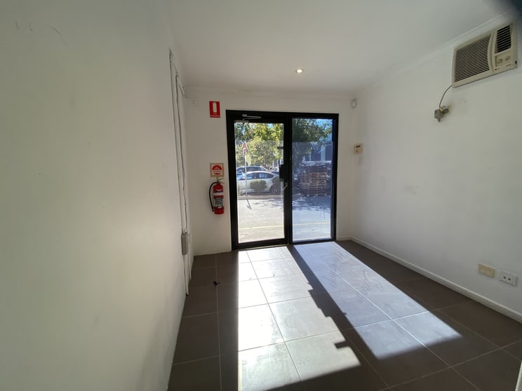 Unit 24/33-43 Meakin Road Meadowbrook QLD 4131 - Image 2