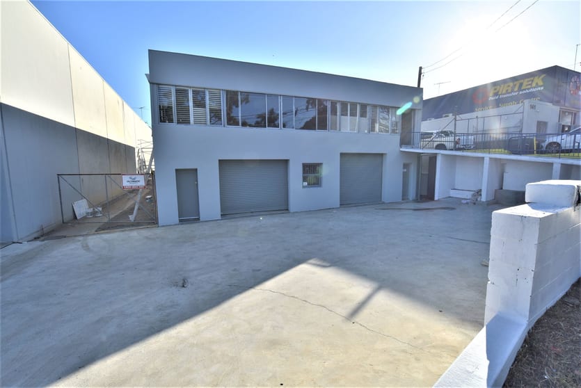 Click to view all images 139 Boundary Road Peakhurst NSW 2210 - Image 1