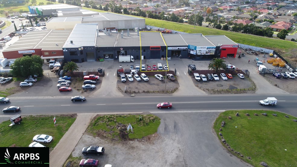 Click to view all images 3/2-8 Westwood Drive Ravenhall VIC 3023 - Image 1