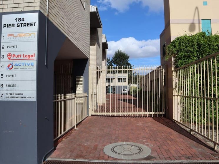 1/184 Pier Street Perth WA 6000 - Image 3