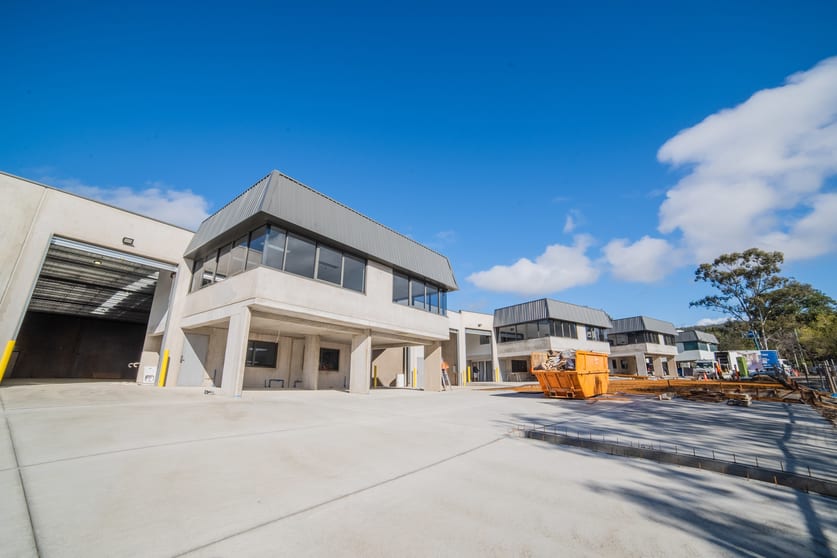 Click to view all images 1 - 9 Kite Street Emu Plains NSW 2750 - Image 1