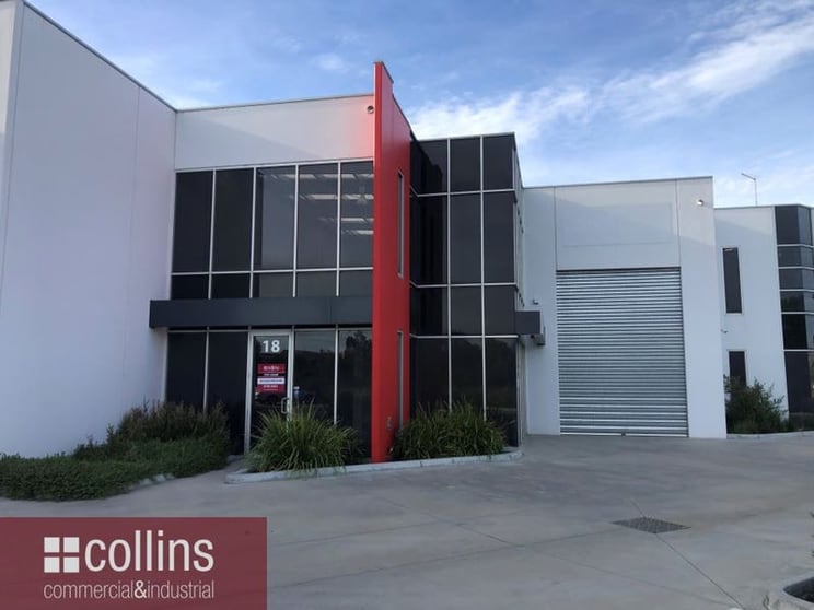 Click to view all images 18/71 Frankston Gardens Drive Carrum Downs VIC 3201 - Image 1