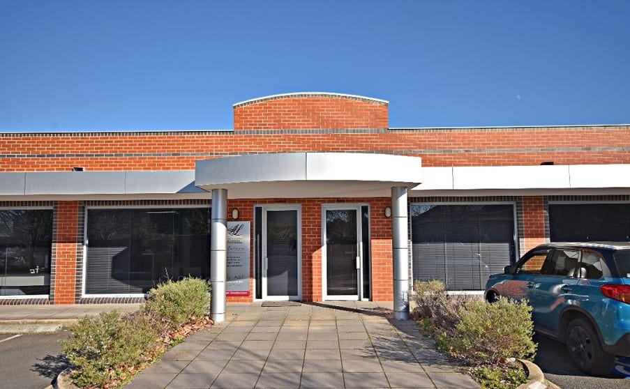 Suite 3 / 491 Smollett Street Albury NSW 2640 - Image 1