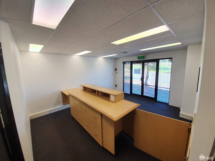 Click to view all images 4/49 Church Avenue Armadale WA 6112 - Image 2