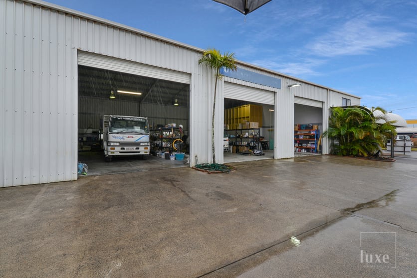 Click to view all images Unit B/12 Bearing Avenue Warana QLD 4575 - Image 2