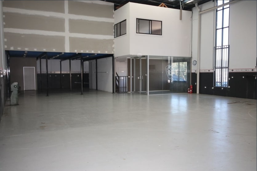 Click to view all images 12/25-27 Hocking Street Coburg North VIC 3058 - Image 1