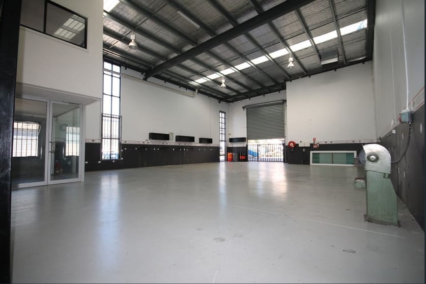 Click to view all images 12/25-27 Hocking Street Coburg North VIC 3058 - Image 2