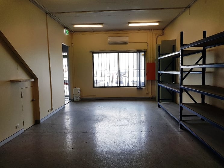 8/2a Burrows Road St Peters NSW 2044 - Image 3