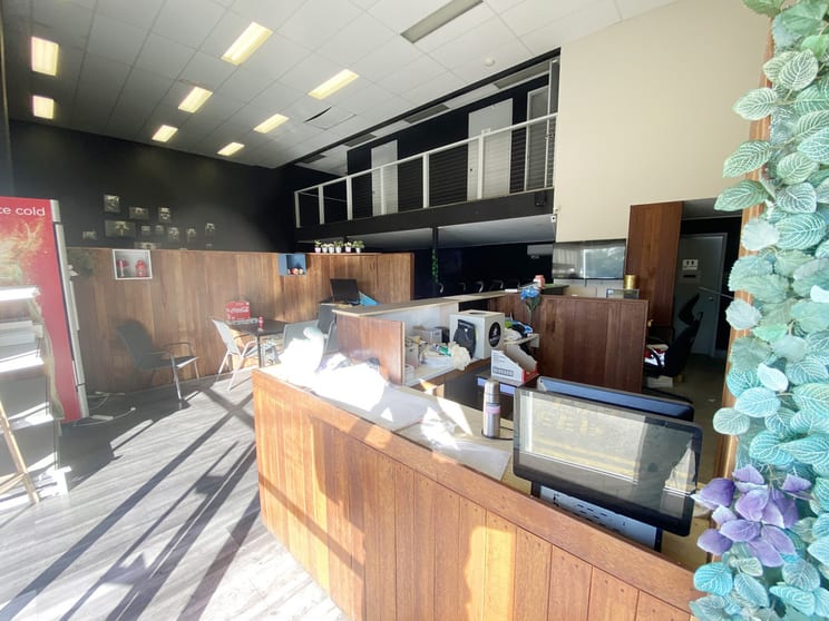 Click to view all images Sunnybank Hills QLD 4109 - Image 3